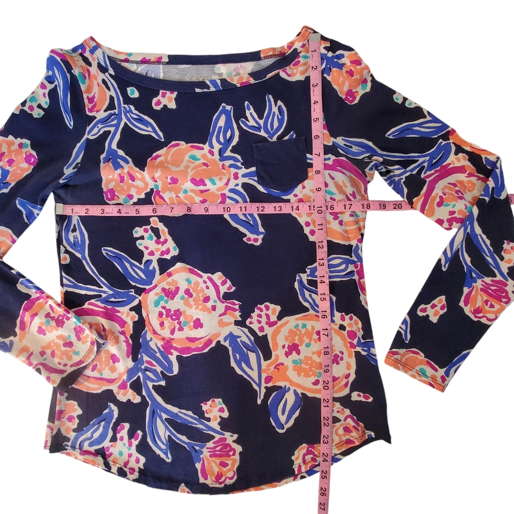 Lilly Pulitzer Talia Top Women Medium Navy Floral Resortwear Beach Comfy Coastal - Picture 11 of 15